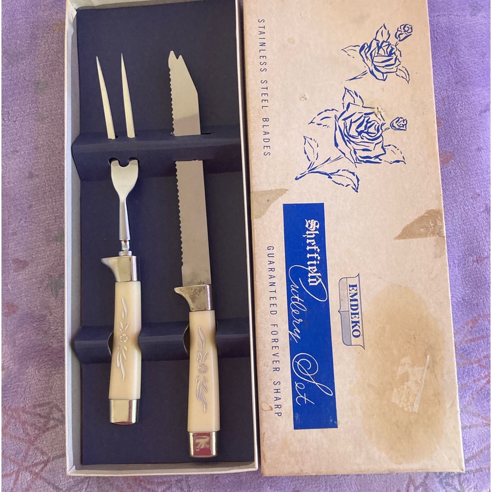 Vintage Sheffield Cutlery Set. Emdeko Stainless Steel Blades and Celluloid Handl